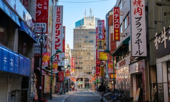 人がいない繁華街